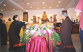 �Ϥ@�G�D��`�k�|