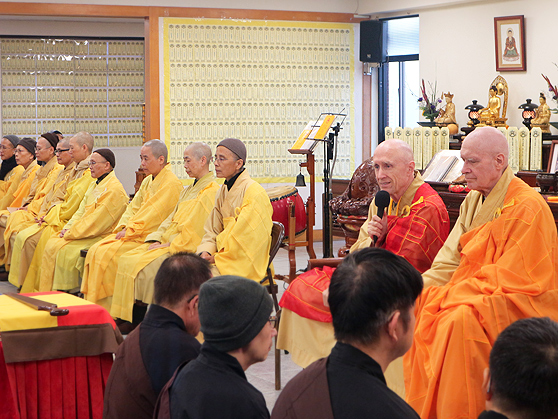 �G���@�K�~�k�`�X�ݹΤj�d�k�|����G�Q�G��C��ܤE�� - �O�_�k�ɦL�g�|